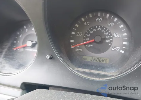 2002 Nissan Xterra Xe z USA, uszkodzony, nr VIN 5N1ED28T32C546549